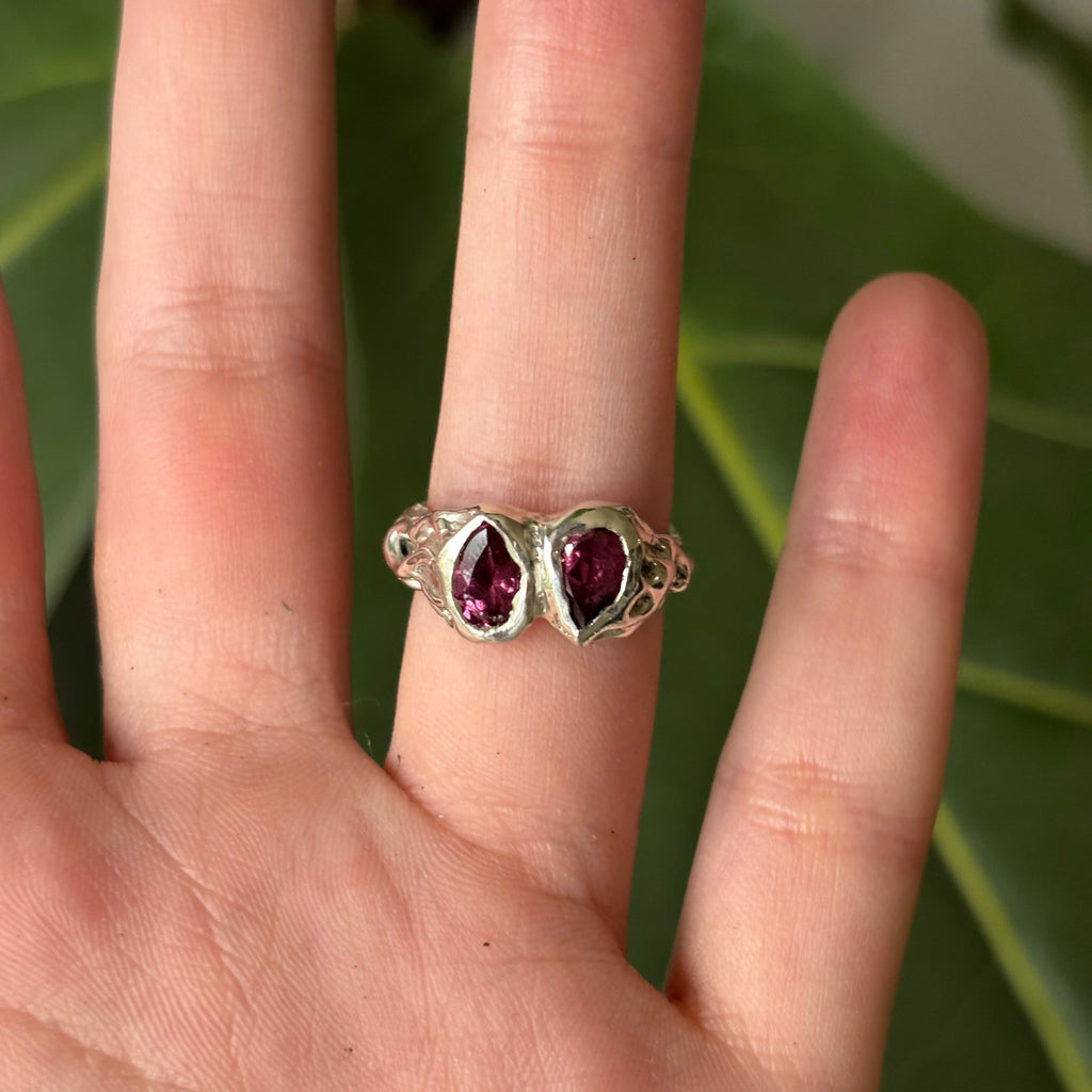 Garnet love ring - size 7