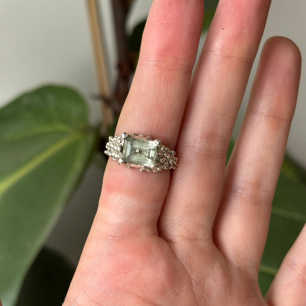 Periodt Bubble Ring - Size 7